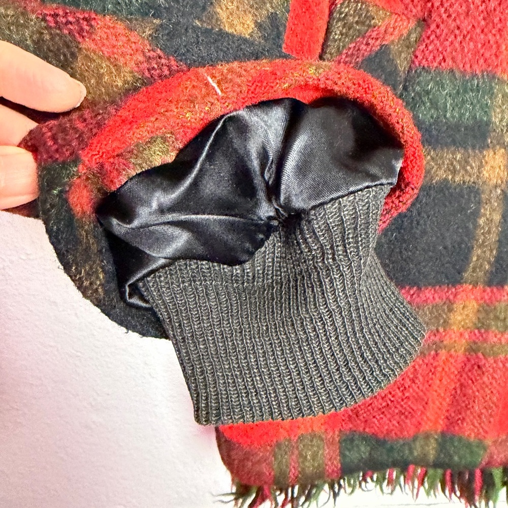 1960’s Red Plaid Wool Coat With Fringe Village Casuals By Fashionbilt Medium - Picture 7 of 14